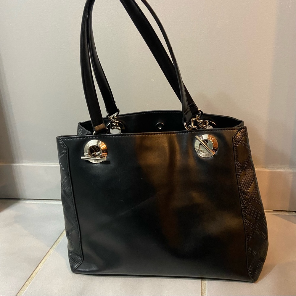 London Fog Leather Purse